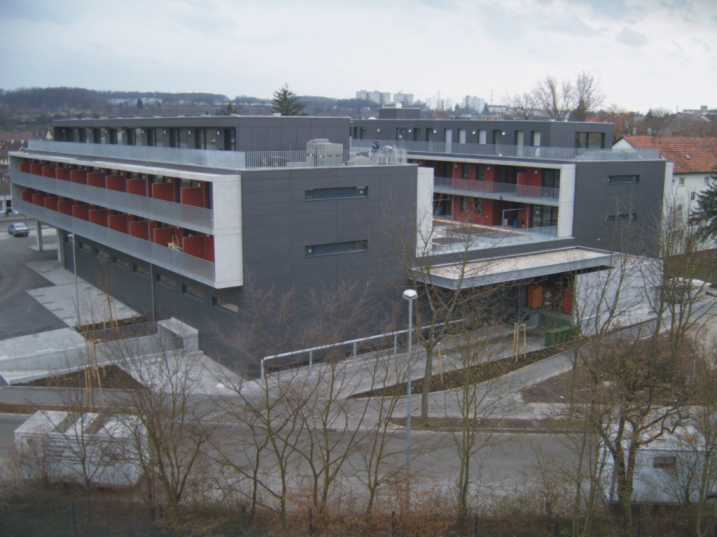 Wohn- und Geschäftshäuser "Stadtteilzentrum Eglosheim"